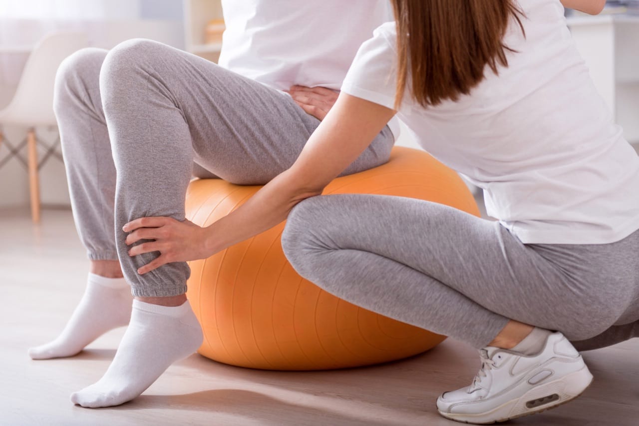 Sciatica Physiotherapy: 5 Things You Need To Know